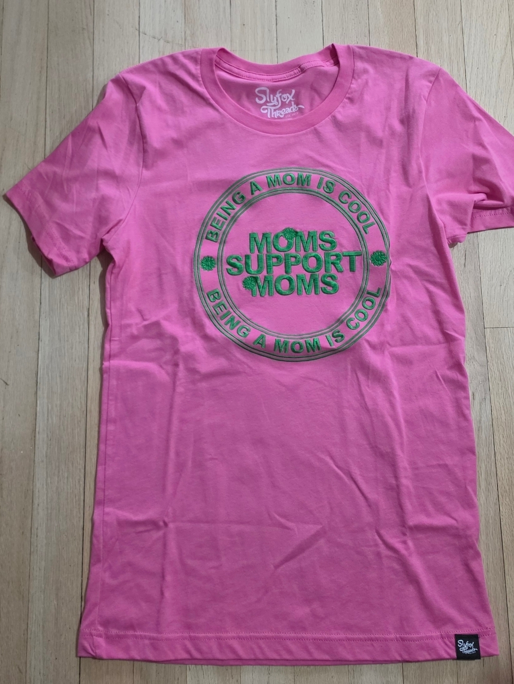 Pink "Moms Support Moms" Embroidered Tee S NWOT